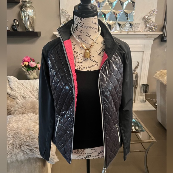 GGblue Jackets & Blazers - Jacket GGblue Black Quilted Front / Back Sz Small Stretch
